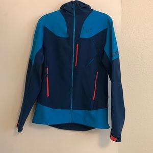 Dynafit softshell jacket with hood